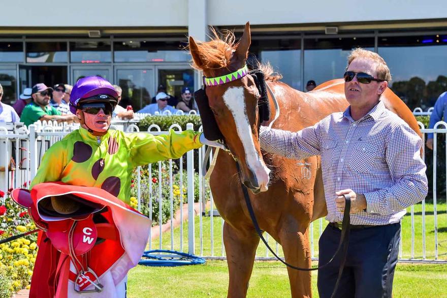 Hot-Seat Sandown 080217.jpg