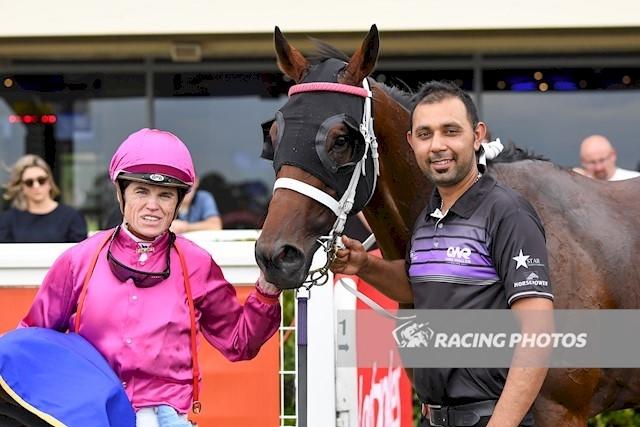 Bacchus - Sandown.JPG