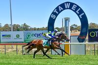 A Diamond performance to break her Maiden