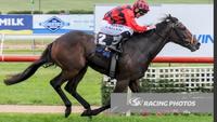 Break And Enter Breaks Maiden At The Bool