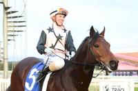 British Isle's Win Makes It a Double for Dan and Lucy