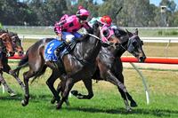 Inastride wins in near track-record time