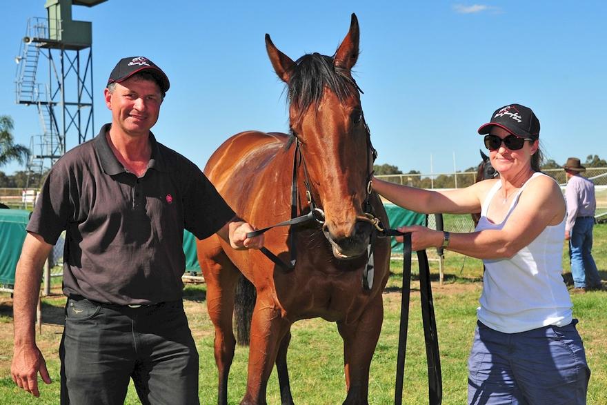 EJ — Racing.com's trainer of the week