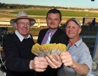 Chris Heywood and Wayne Carroll among the winners at Wagga