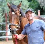 Melbourne Cup master Lloyd Williams gives Canberra trainer Todd Smart the staying bug